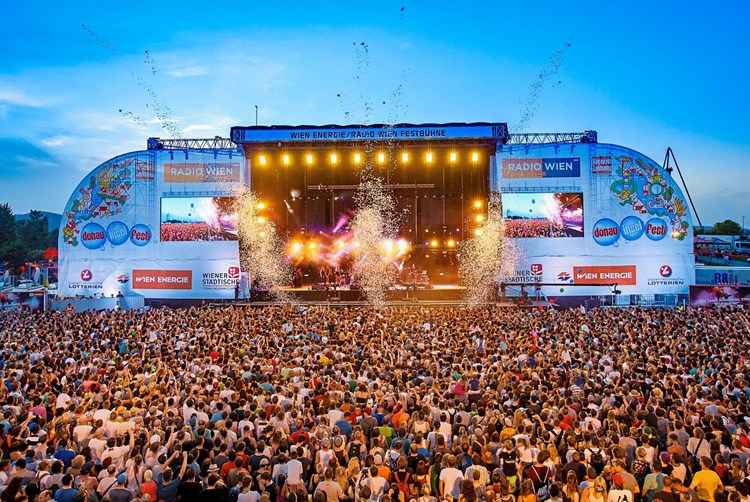 Festival Musik Terbesar di Seluruh Dunia
